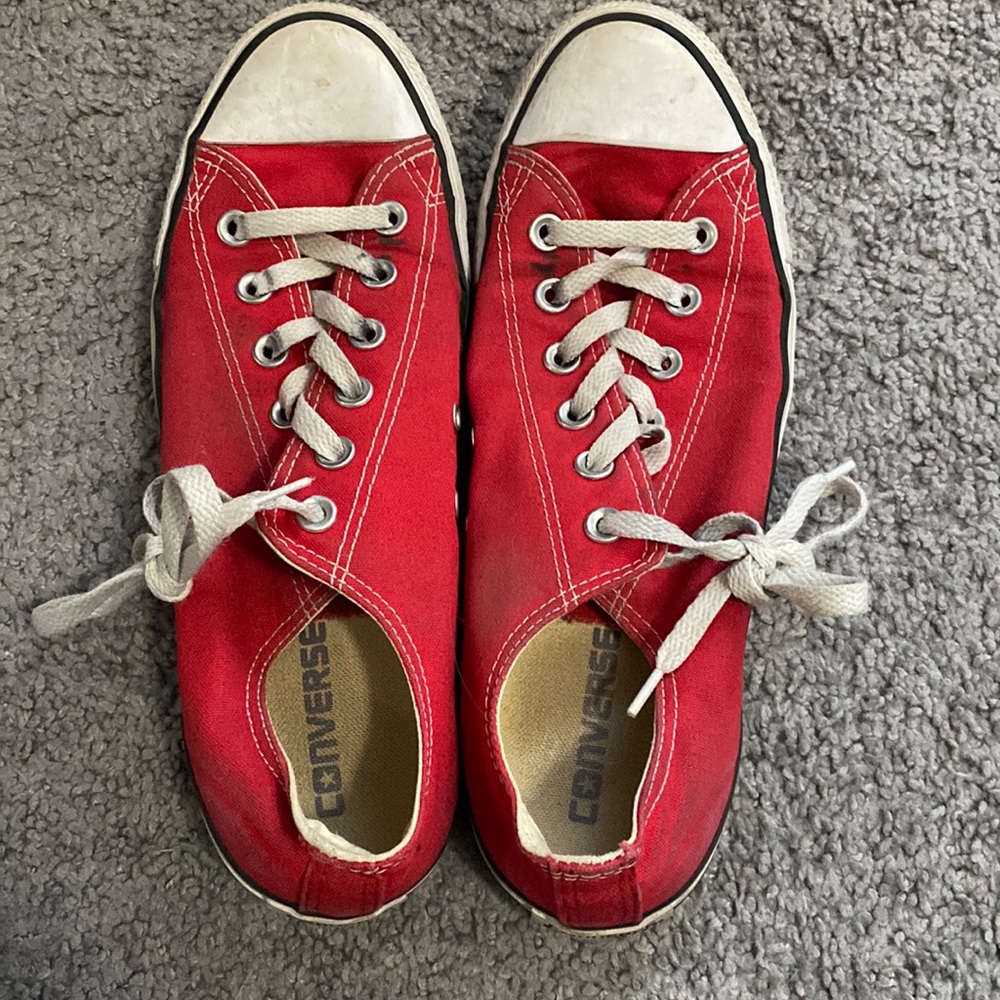 Woman’s Red Converse
